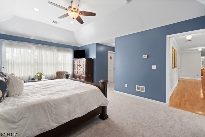 5 Mountain View Rd