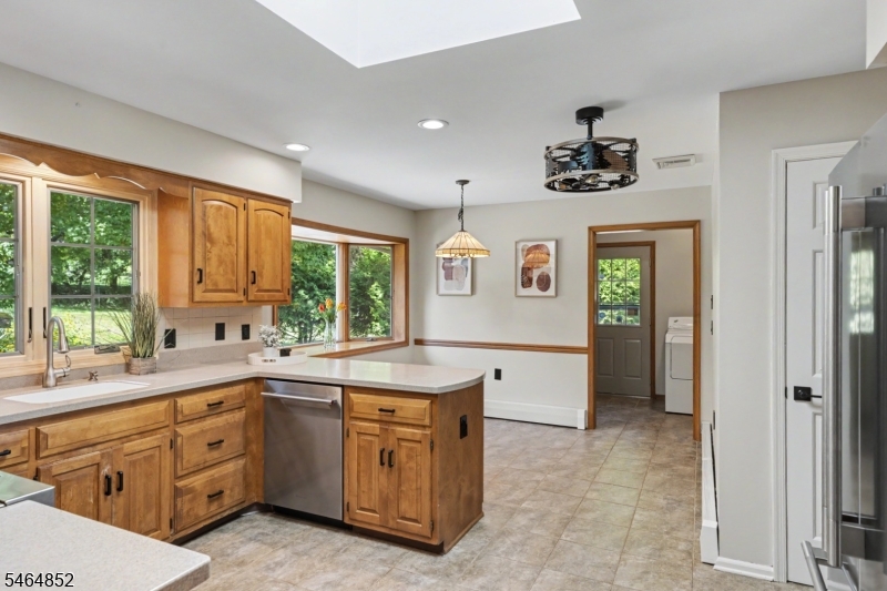 5 Alice Ct