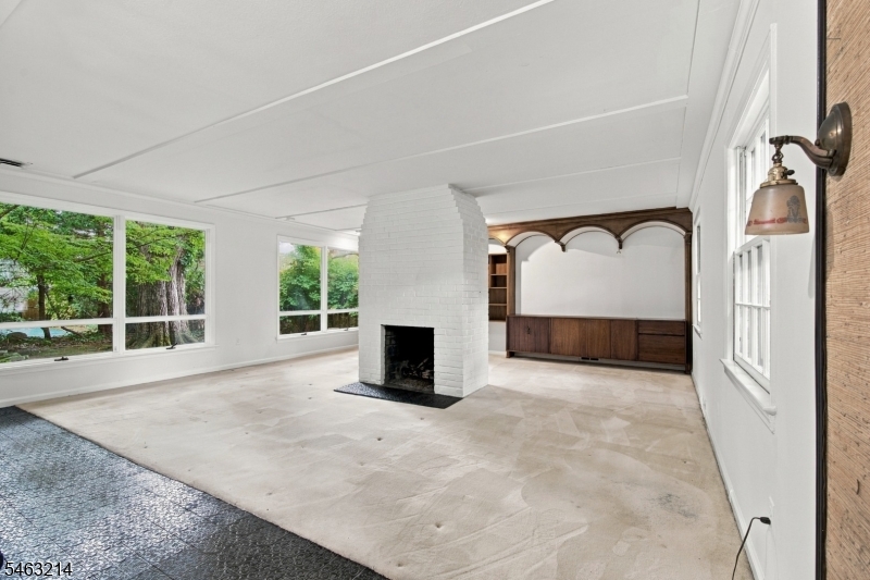 135 Voorhis Ave