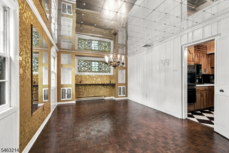 135 Voorhis Ave