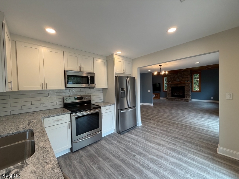 5 Benedict Dr