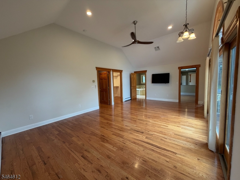 5 Benedict Dr