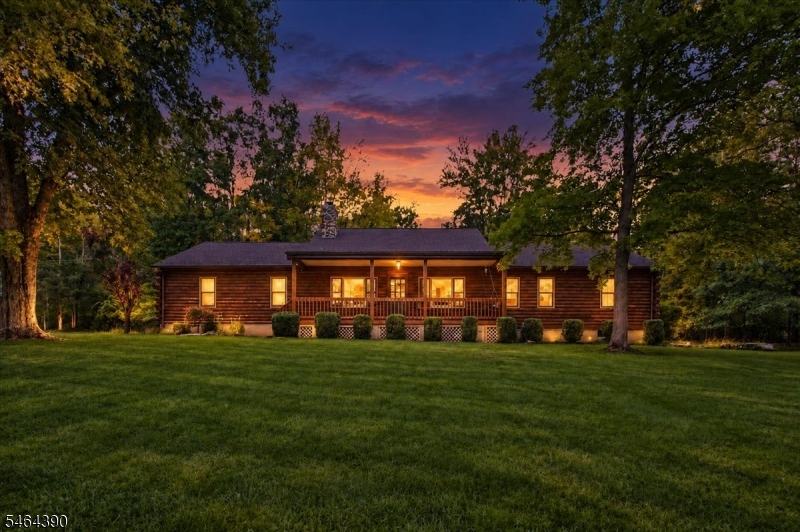 1058 Hoffman Rd