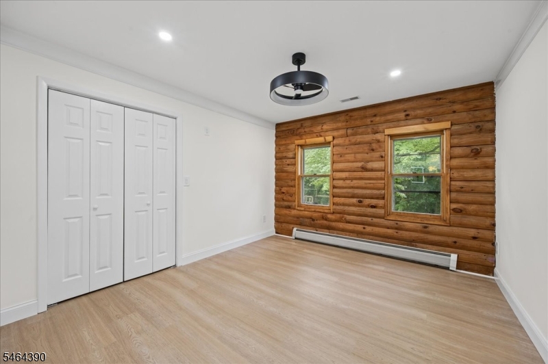 1058 Hoffman Rd