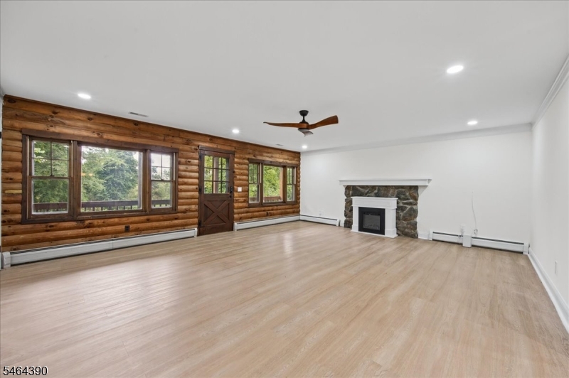 1058 Hoffman Rd