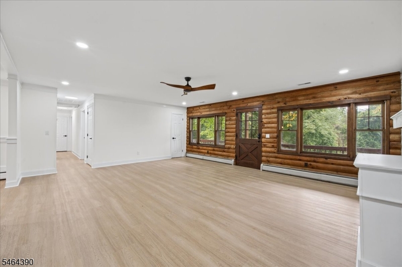 1058 Hoffman Rd