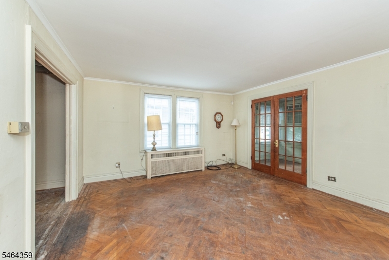 481 Jefferson Ave