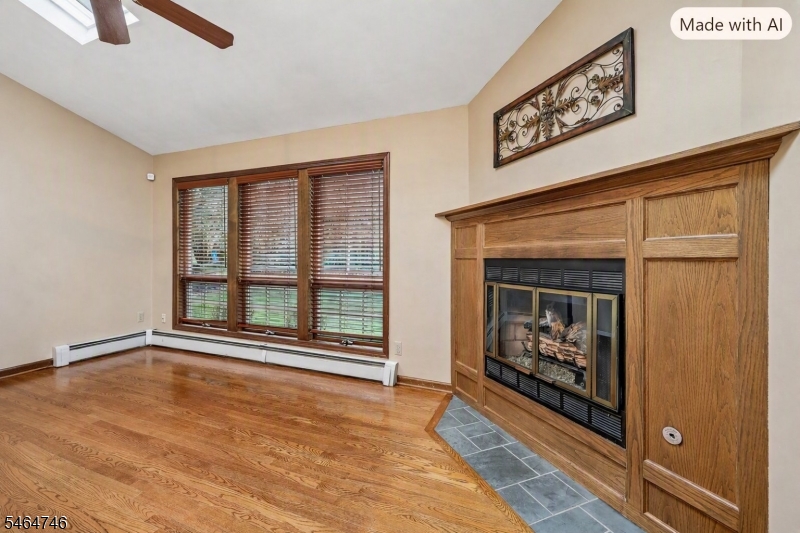 12 Hemlock Ln