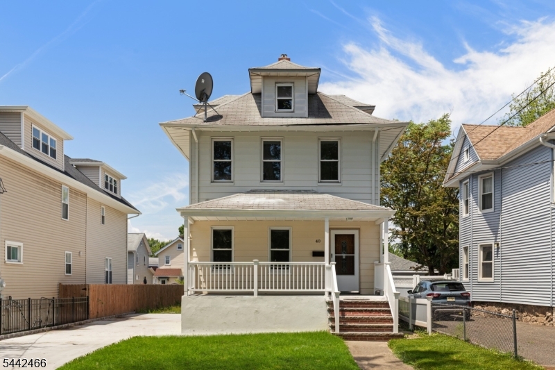40 Teaneck Rd