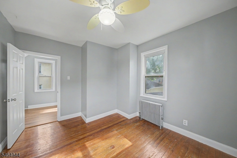 88 Boiling Springs Ave