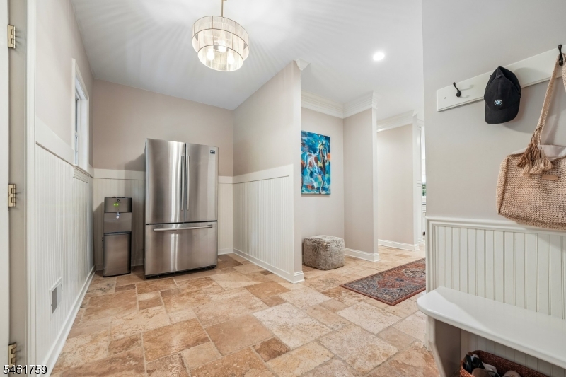 6 Combs Hollow Rd