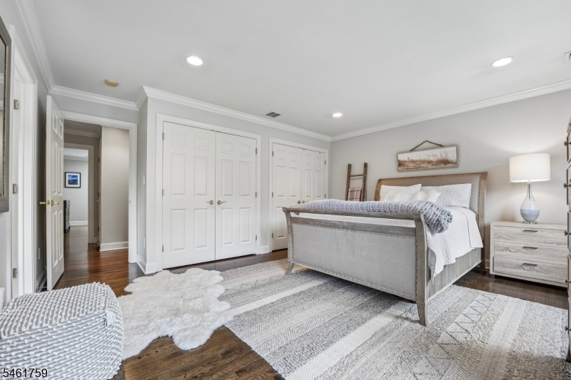 6 Combs Hollow Rd