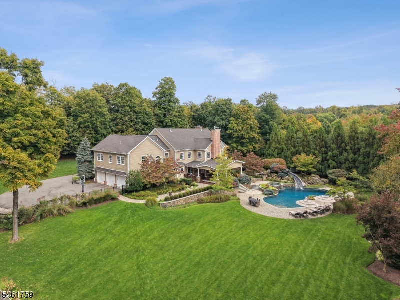 6 Combs Hollow Rd