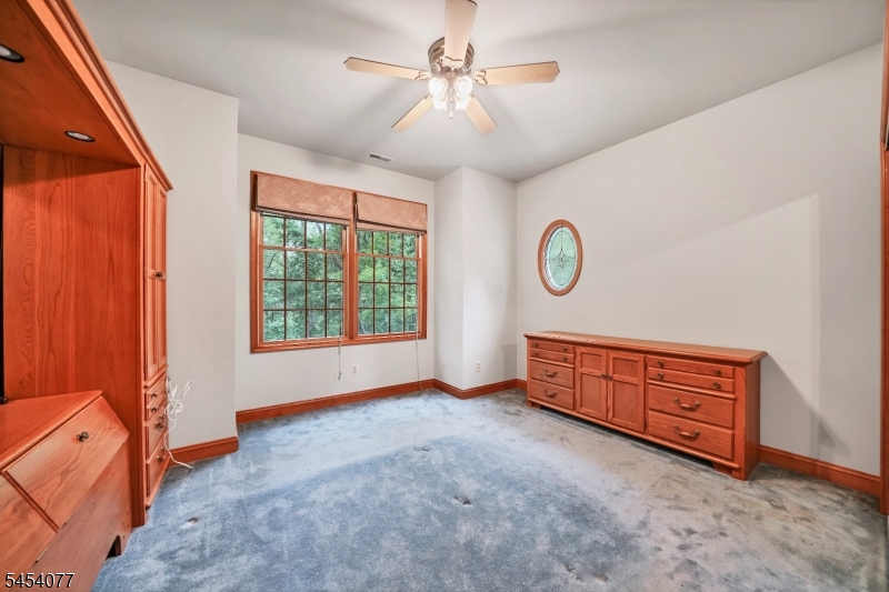 137 Lanning Rd