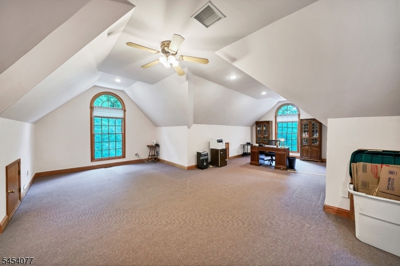 137 Lanning Rd