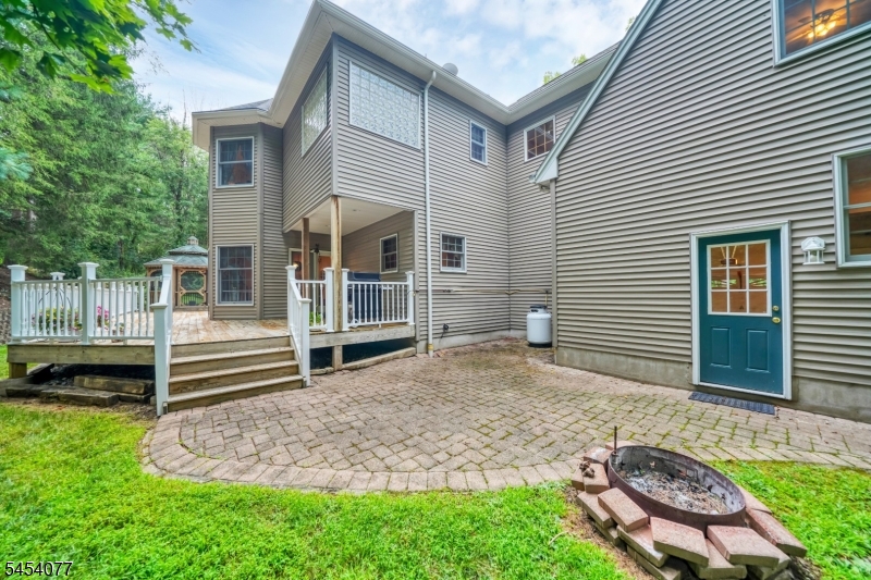 137 Lanning Rd