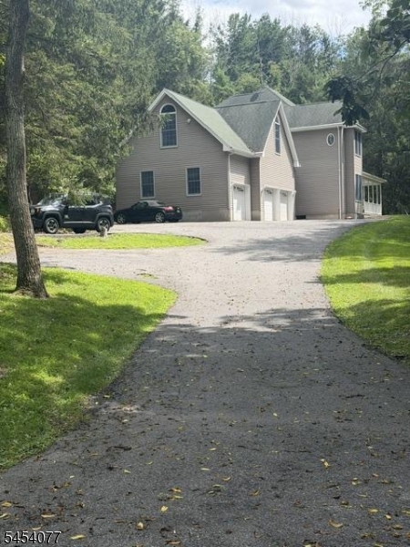 137 Lanning Rd