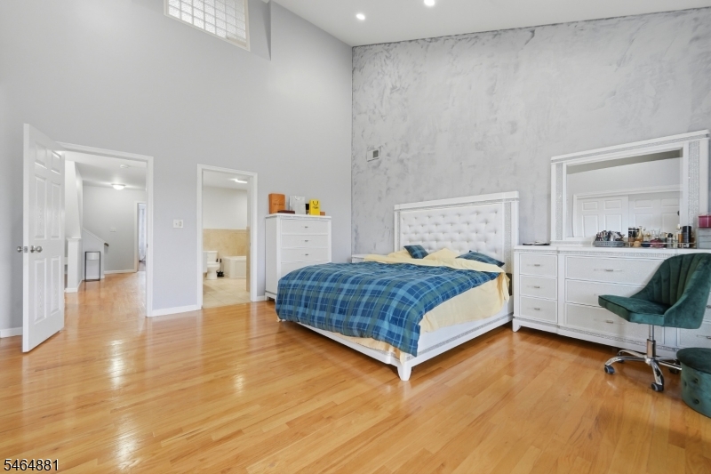 7 Harbor Front Ct. Unit C7