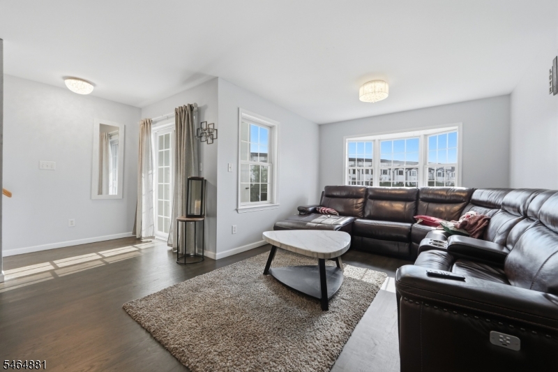 7 Harbor Front Ct. Unit C7