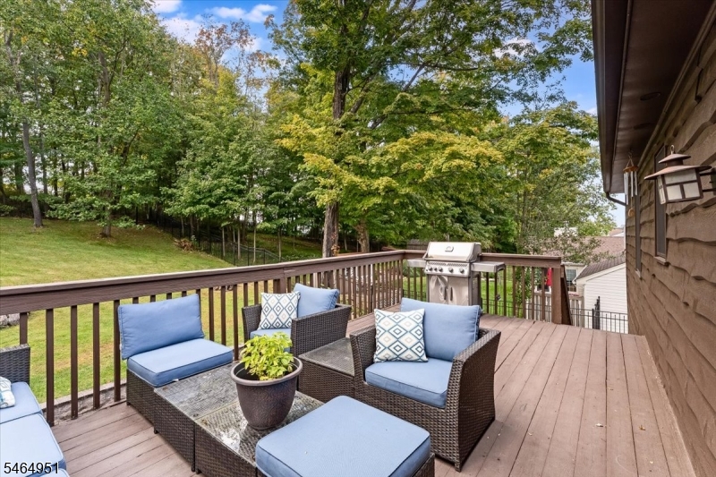 108 Valley View Trl