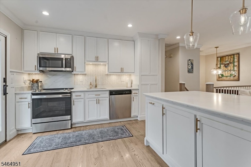 108 Valley View Trl