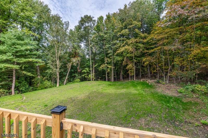 7 Fox Hill Dr