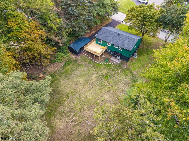 7 Fox Hill Dr