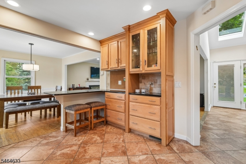 91 Ridge Dr