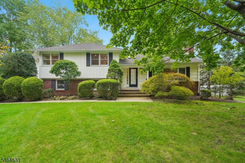 91 Ridge Dr