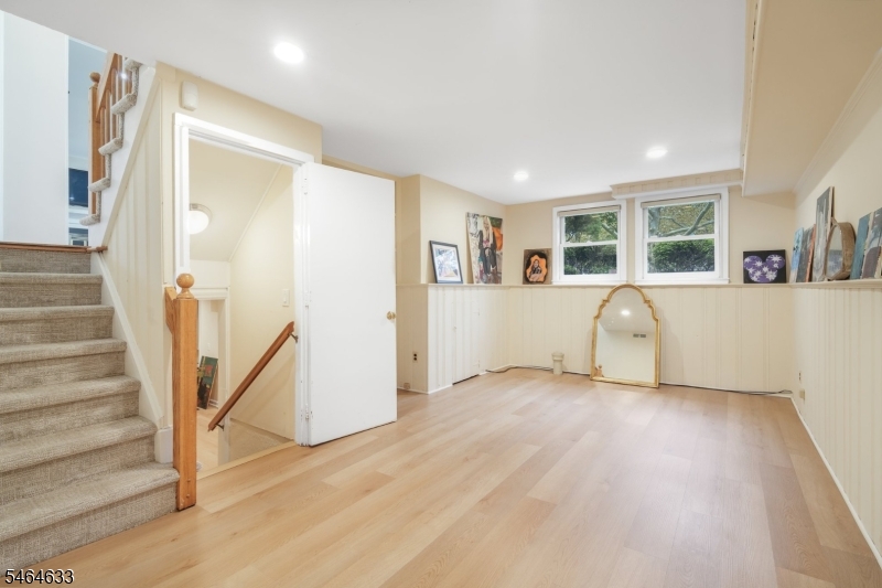 91 Ridge Dr