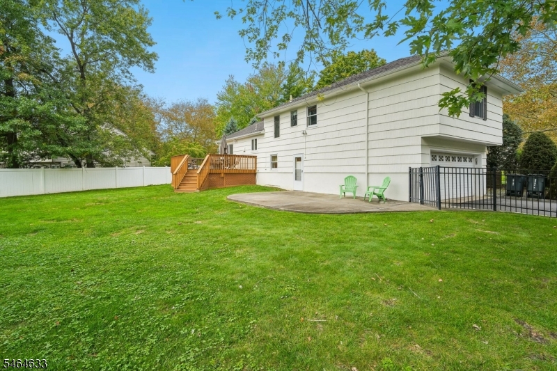 91 Ridge Dr