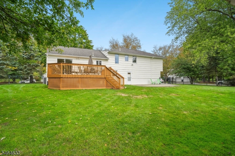 91 Ridge Dr