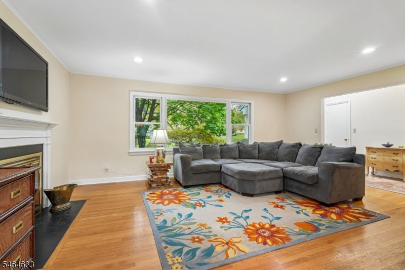 91 Ridge Dr