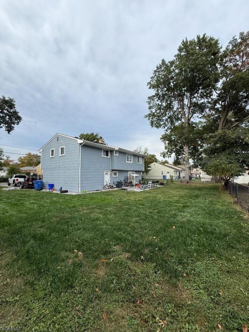 53 Curtis Ave
