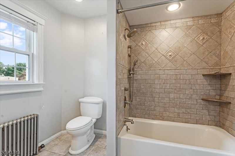 59 W Hanover Ave