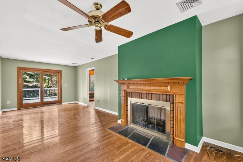 25 Starview Dr