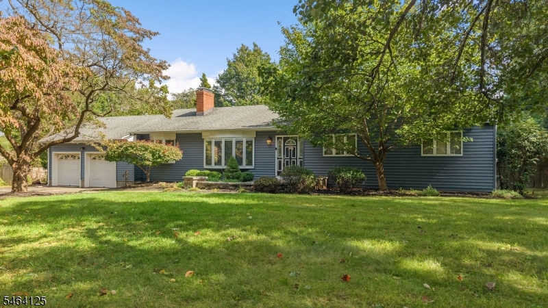 25 Starview Dr