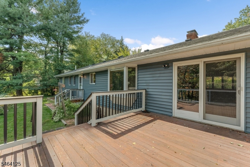 25 Starview Dr