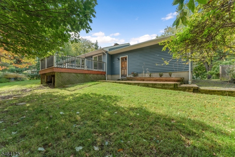 25 Starview Dr