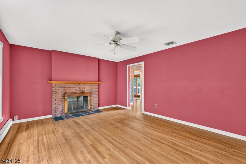 25 Starview Dr