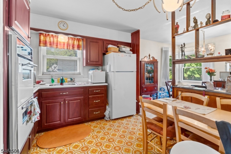 257 Hamilton Rd