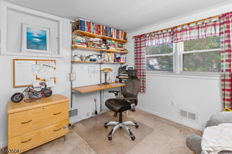 257 Hamilton Rd