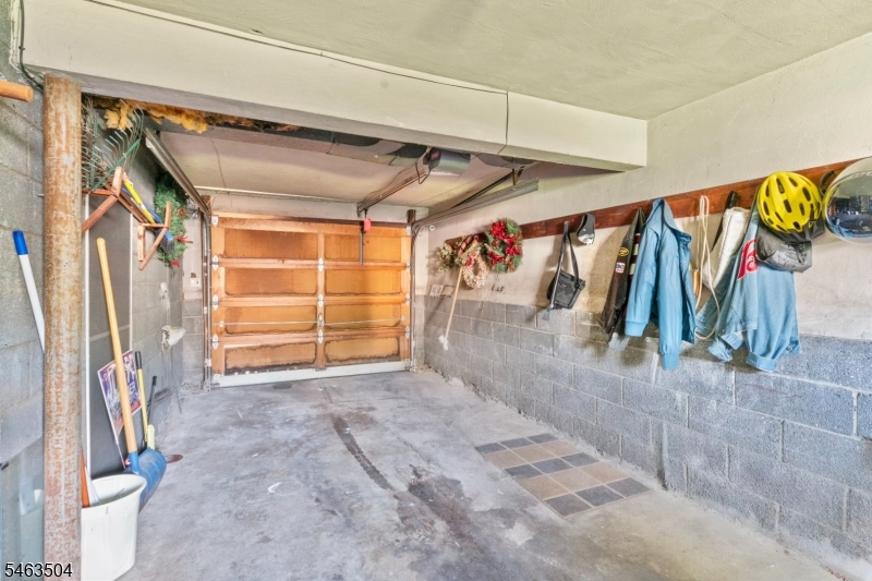 257 Hamilton Rd