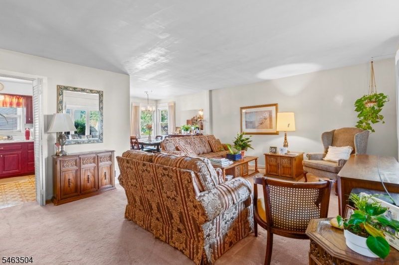 257 Hamilton Rd
