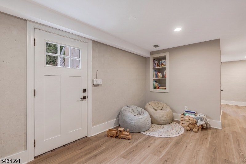 149 W. Golf Ave