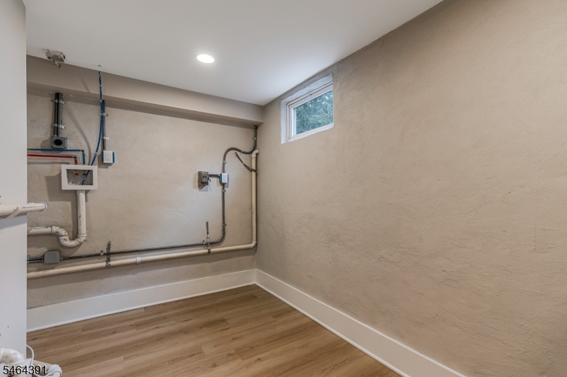 149 W. Golf Ave