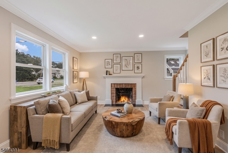 149 W. Golf Ave