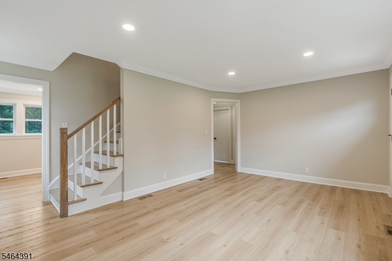 149 W. Golf Ave