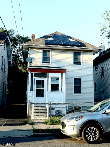 51 Paine Ave