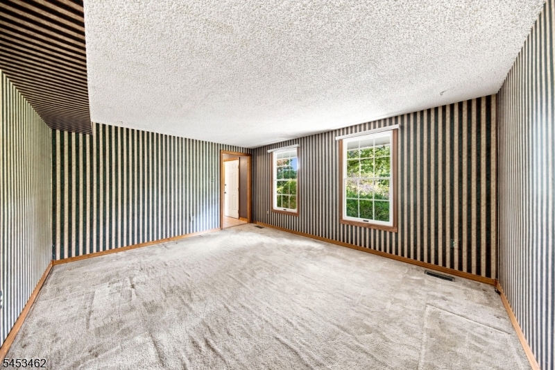 168 Fredon Marksboro Rd